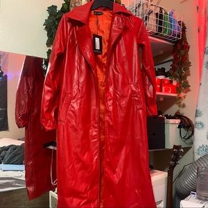✨PLT red trench coat✨